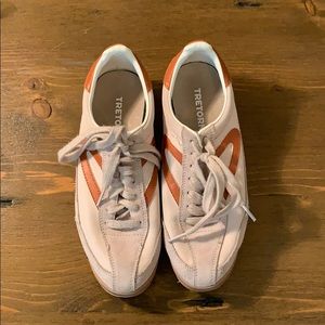 Tretorn tennis shoes